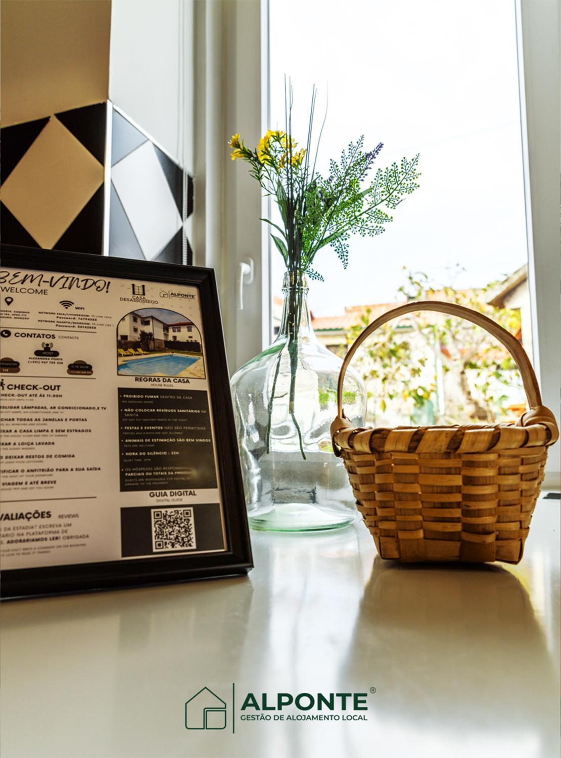 Desassossego Suites Moncao Bagian luar foto