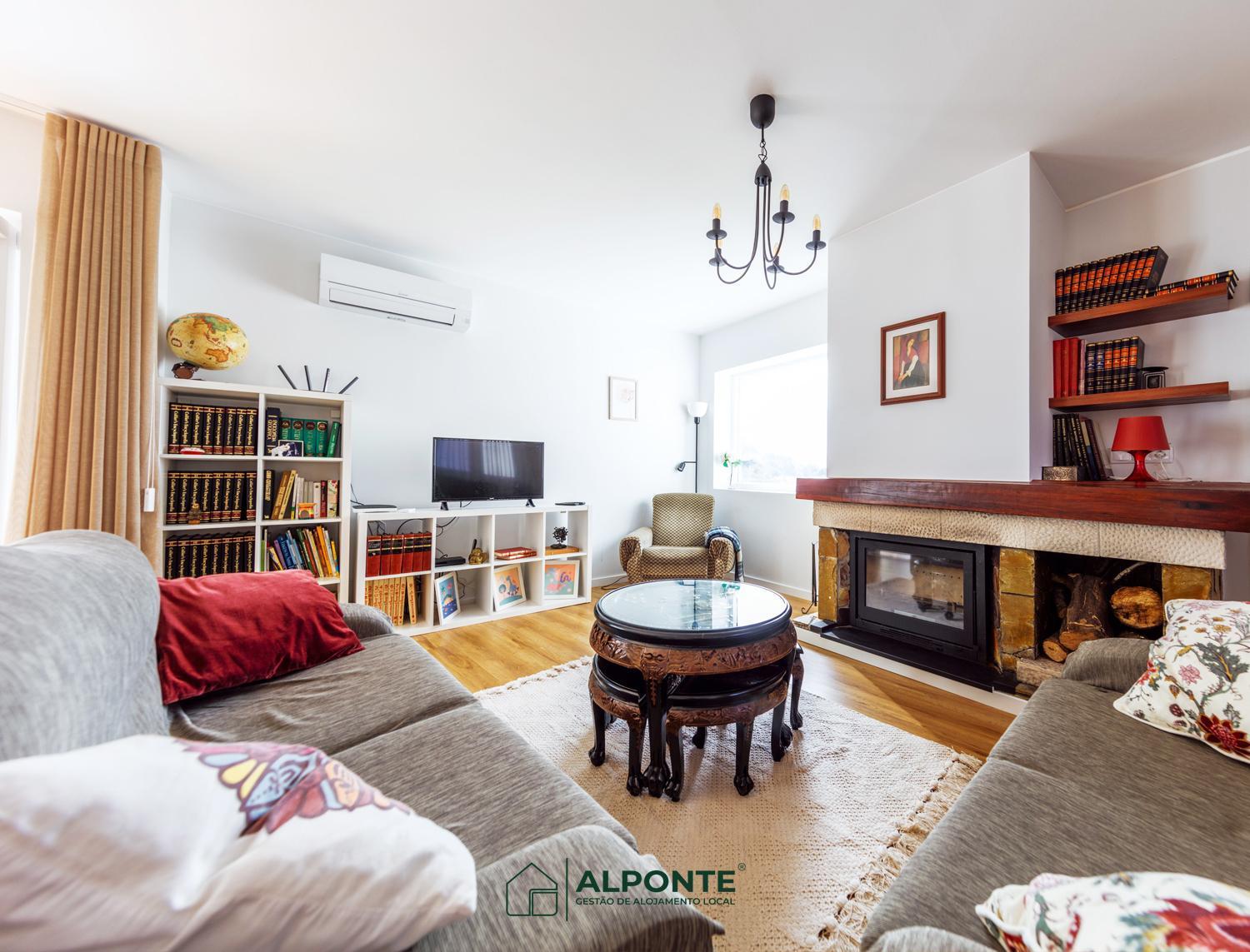 Desassossego Suites Moncao Bagian luar foto