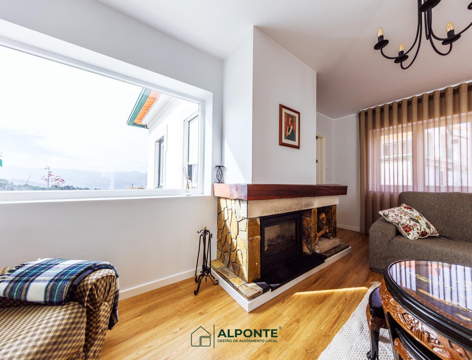 Desassossego Suites Moncao Bagian luar foto