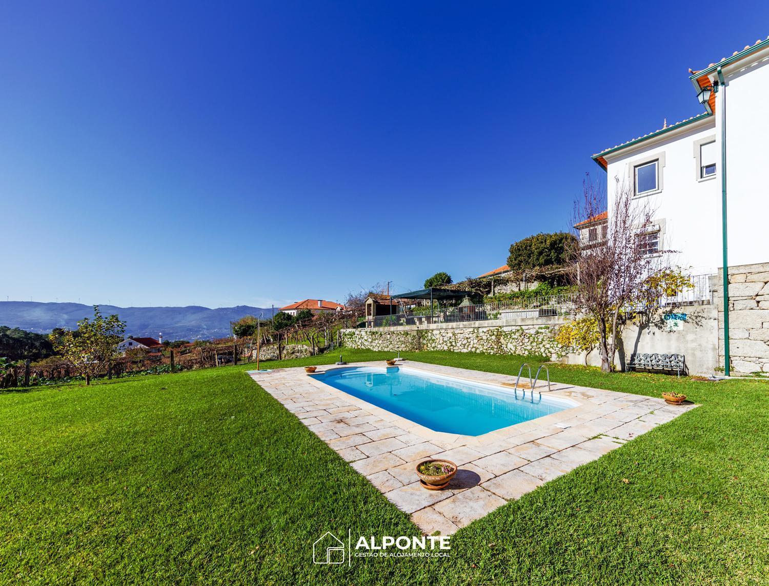 Desassossego Suites Moncao Bagian luar foto